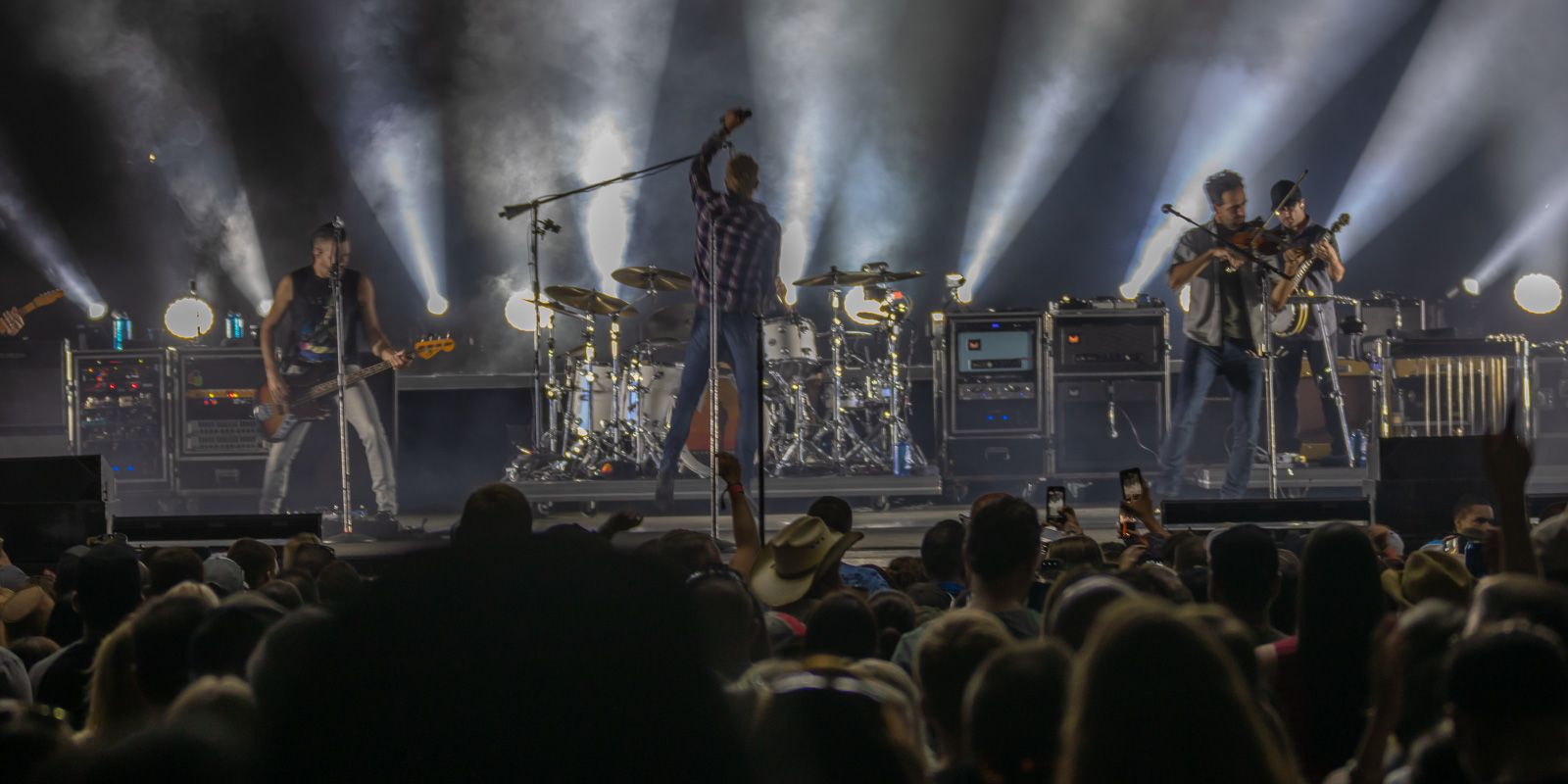 Smiles at Dierks Bentley at Darien Lake Amphitheatre (copy)